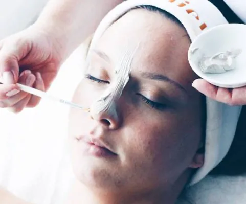 AlumierMD Luxurious Facial Featured Image