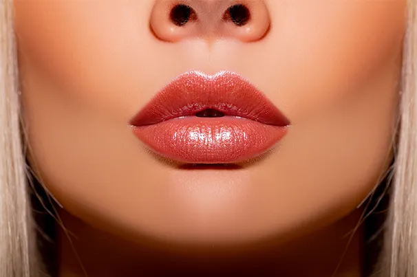 Semi Permanent Lip Blush